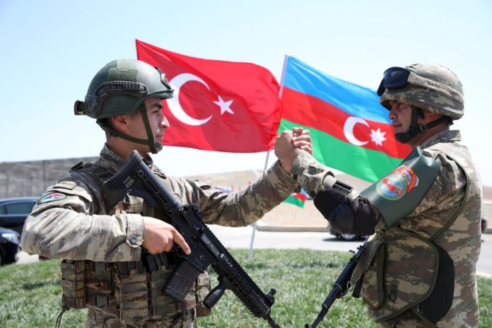 ankara-ve-baku-arasindaki-askeri-isbirligi-rusyayi-rahatsiz-ediyor