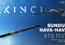Turski borbeni dron Akinci pogodio zračni cilj domaćom raketom Sungur (VIDEO)
